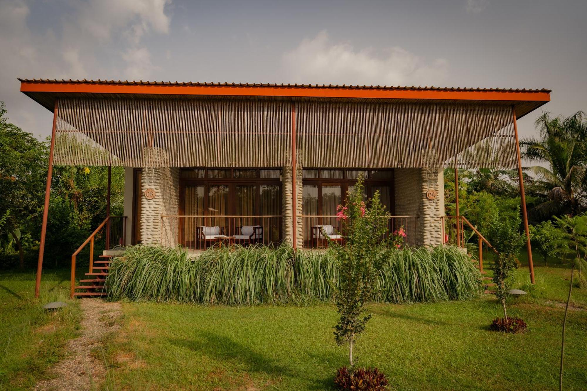 Sanctuary Chitwan National Park Zewnętrze zdjęcie